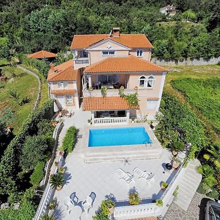 Family Friendly Apartments With A Swimming Pool Lovran, Opatija - 14178 Exteriör bild
