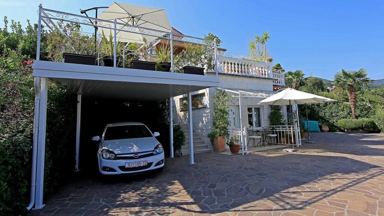 Family Friendly Apartments With A Swimming Pool Lovran, Opatija - 14178 Exteriör bild