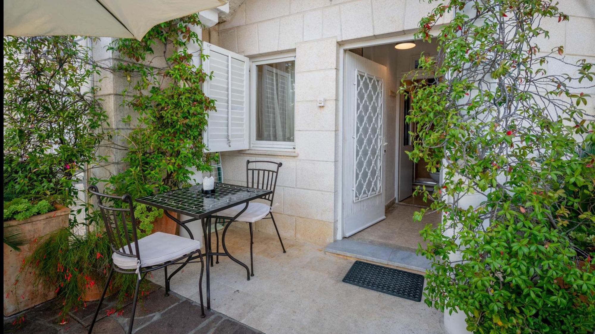 Family Friendly Apartments With A Swimming Pool Lovran, Opatija - 14178 Exteriör bild