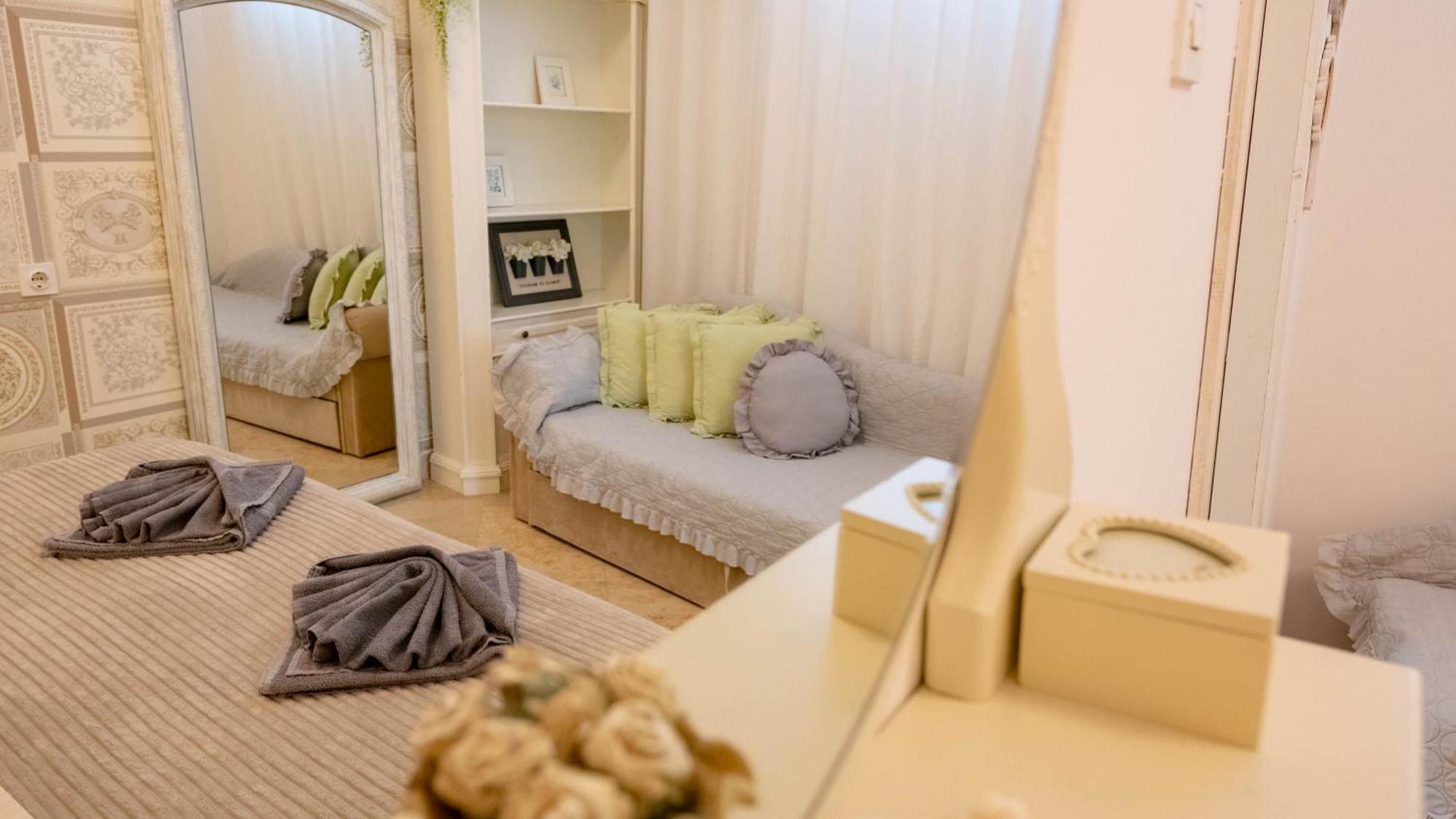 Family Friendly Apartments With A Swimming Pool Lovran, Opatija - 14178 Rum bild